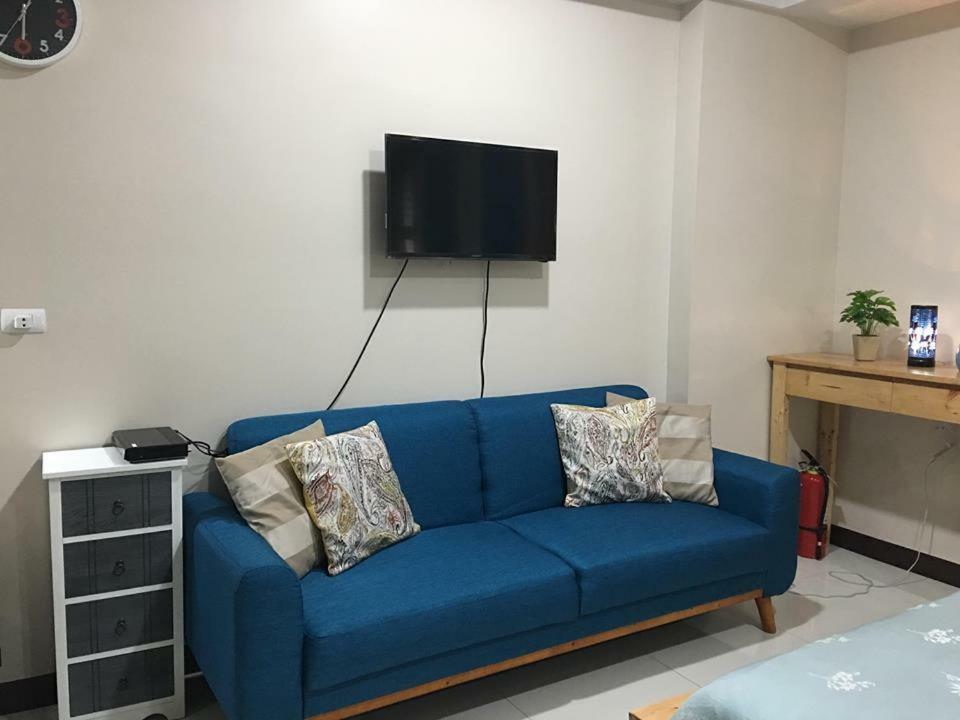 Condotel Walking Distance To Airport Manila Exterior foto
